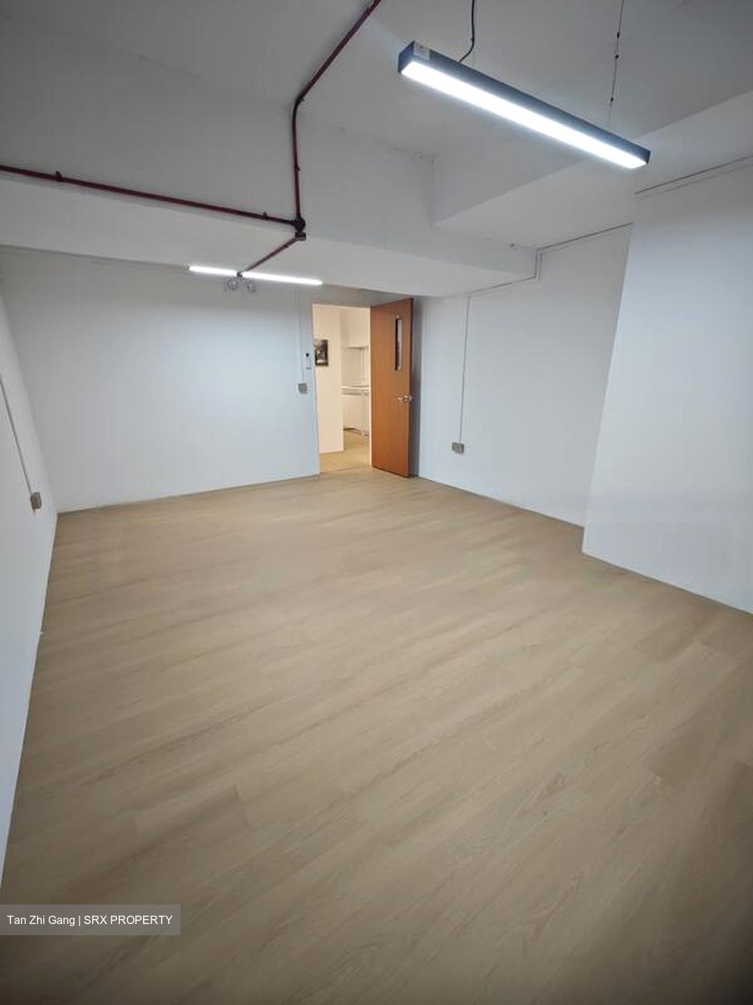 Invest Ho Building (D13), Factory #476662911